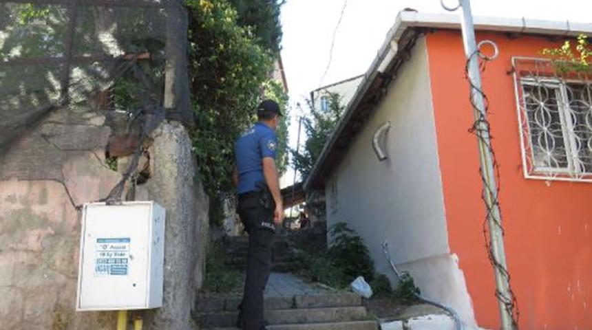 İstanbul'da platonik aşık dehşet sa&ccedil;tı! &Ouml;l&uuml; ve yaralılar var