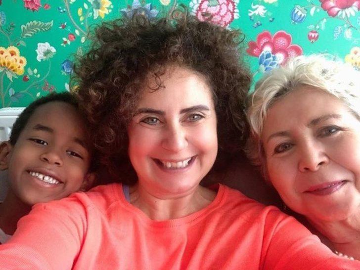 Esra Akkaya: Rengini sevdiğim evladım! G3