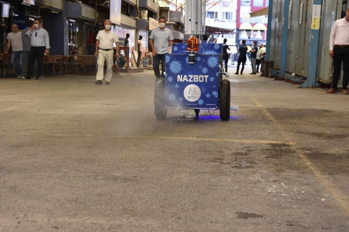 NAZBOT-1&rsquo;den Cuma namazı mesaisi