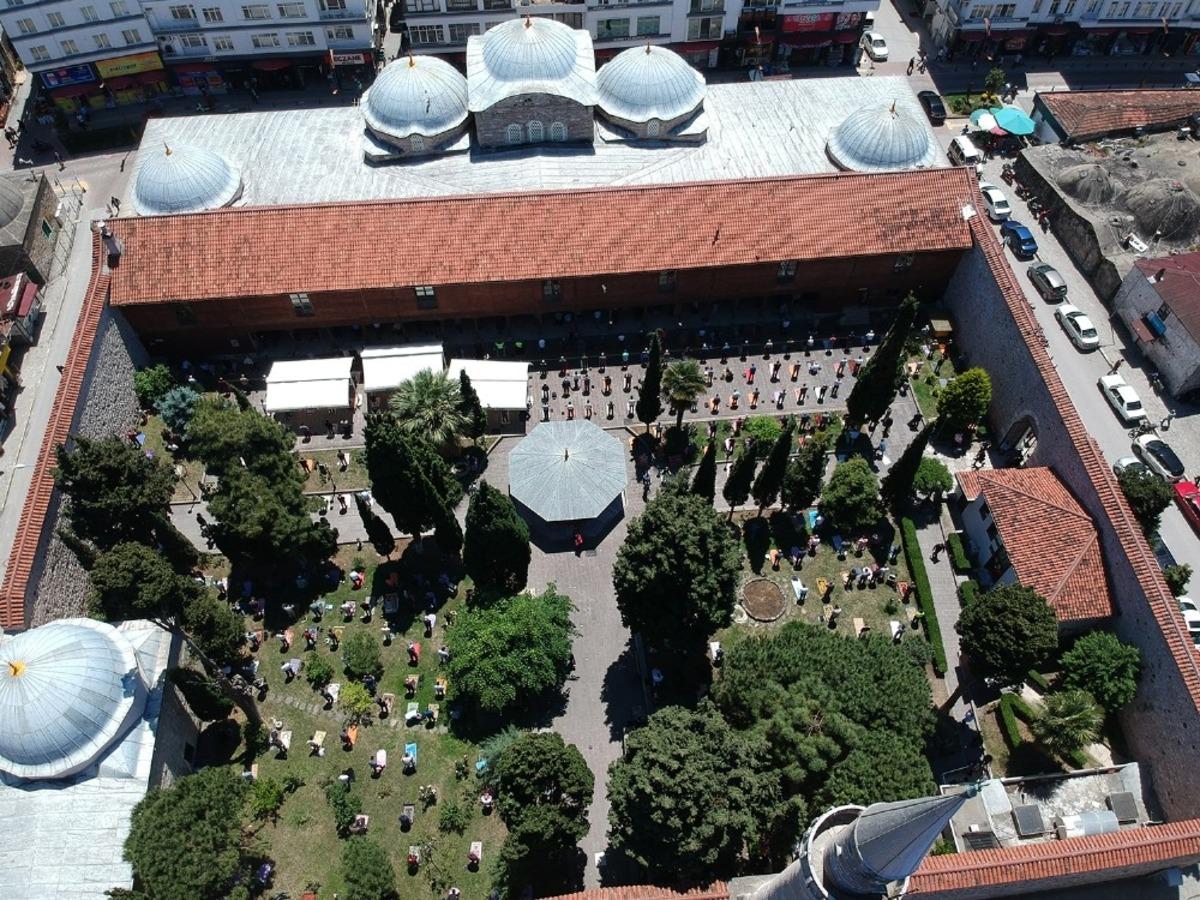 Sinop&rsquo;ta salgın s&uuml;recindeki ikinci cuma namazı kılındı