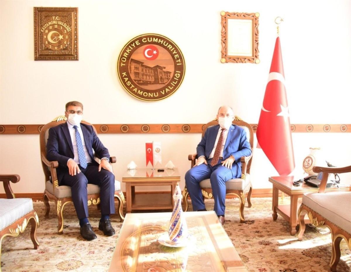 Karab&uuml;k valisinden Kastamonu&rsquo;da ziyaretler