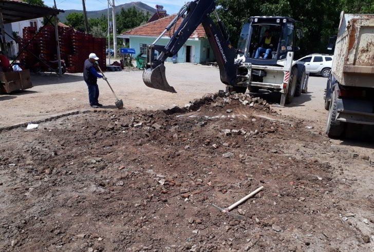 Turgutlu kırsalındaki çalışmaları hızla devam ediyor G4