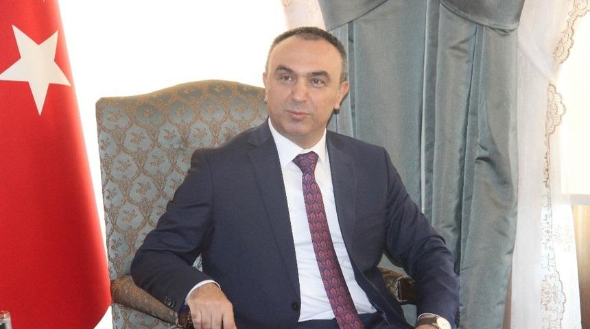 Vali Soyt&uuml;rk&rsquo;ten Kilis&rsquo;in il oluşunun 25&rsquo;inci yıld&ouml;n&uuml;m&uuml; mesajı