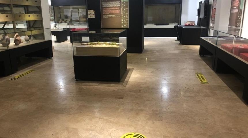 Kırşehir&rsquo;de, &Ccedil;ağırkan M&uuml;zesi ve k&uuml;t&uuml;phaneler hizmete a&ccedil;ıldı