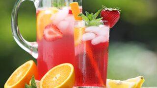 Çilekli limonata tarifi: Yumuşak içimli nefis tat!