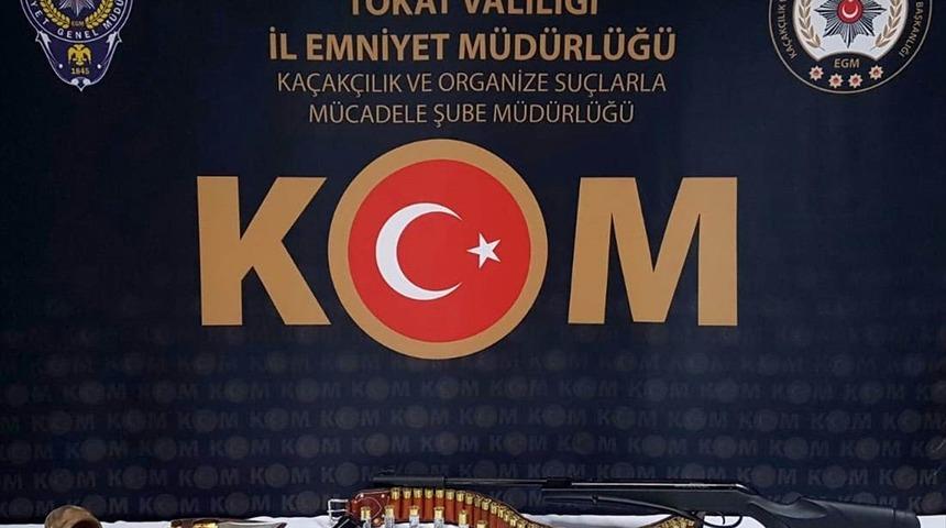 Tokat'ta tarihi eser ka&ccedil;aklığı operasyonunda 3 kişi yakalandı