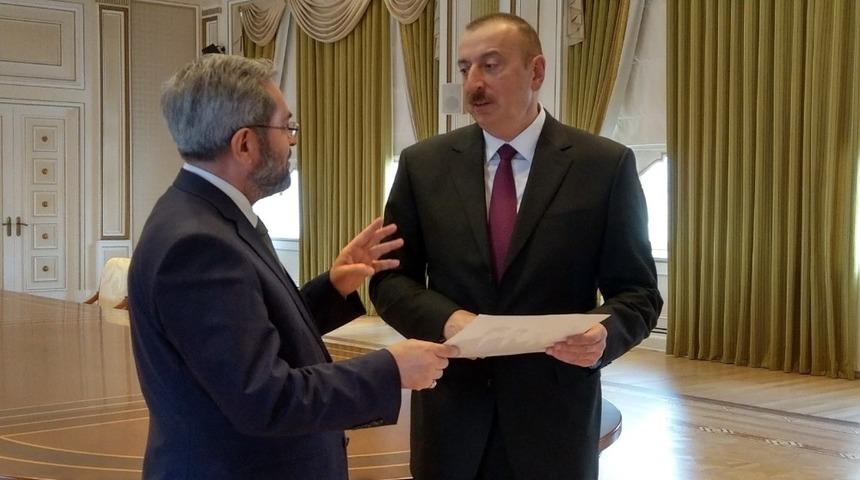 Azerbaycan Cumhurbaşkanı Aliyev&rsquo;den Adana Milletvekili &Uuml;n&uuml;var&rsquo;a &ldquo;Dostluk&rdquo; nişanı