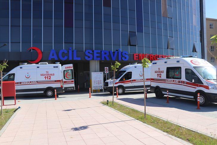 Erzincan'da otobüs devrildi! Yaralılar var G3