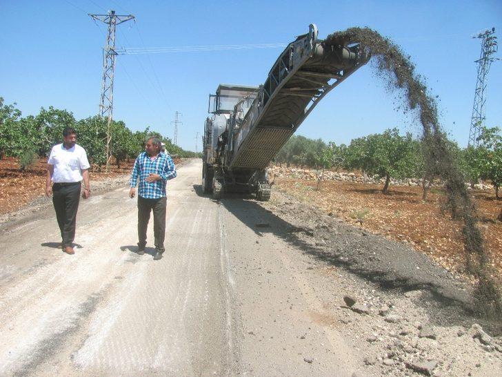 Araban’da bozulan asfalt yol çalışmalarına başlandı G2