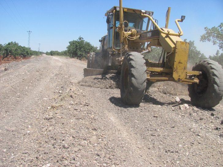 Araban’da bozulan asfalt yol çalışmalarına başlandı G5