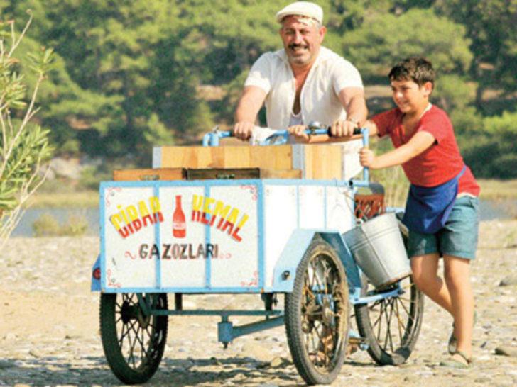 Cem Yılmaz 'gazoz satacak' G1