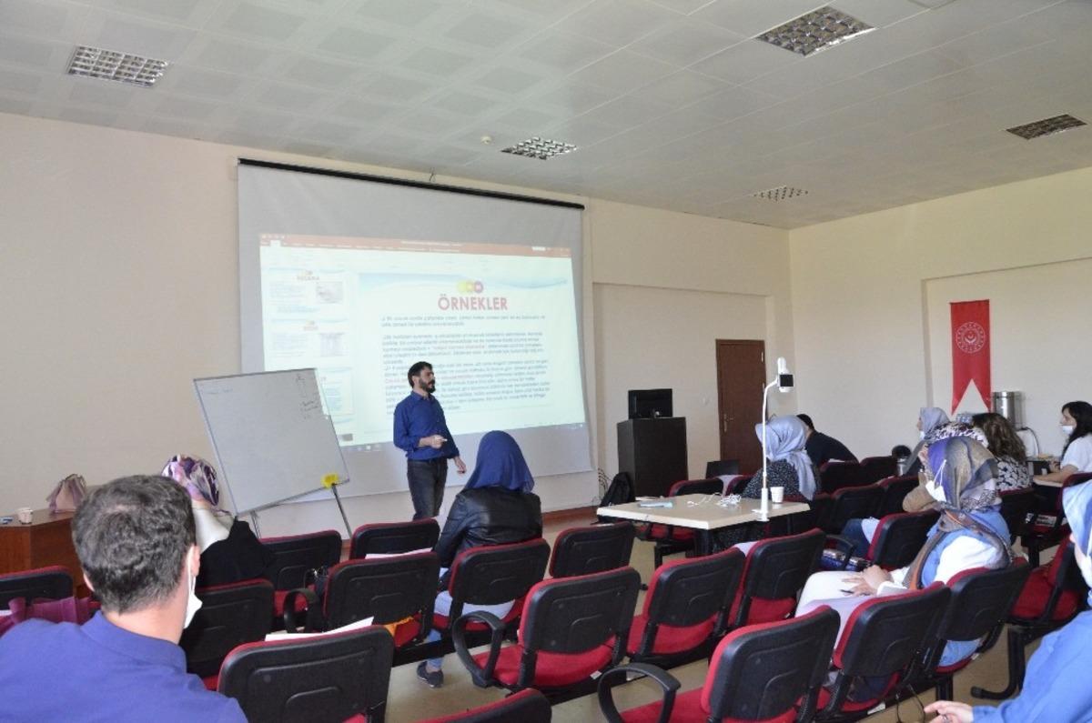 Erzurum&rsquo;da &ccedil;ocuk davranışları ve regresyon &ouml;nerileri eğitimi