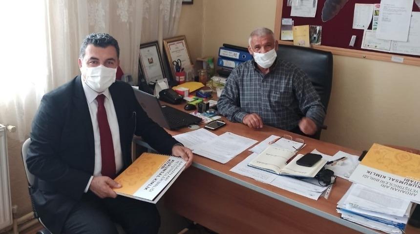 Başkan Demir, Arıcılar Birliğini ziyaret etti