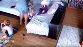 Ukrayna'da bakıcı dehşeti! Küçük çocuğu yastıkla öldürdü