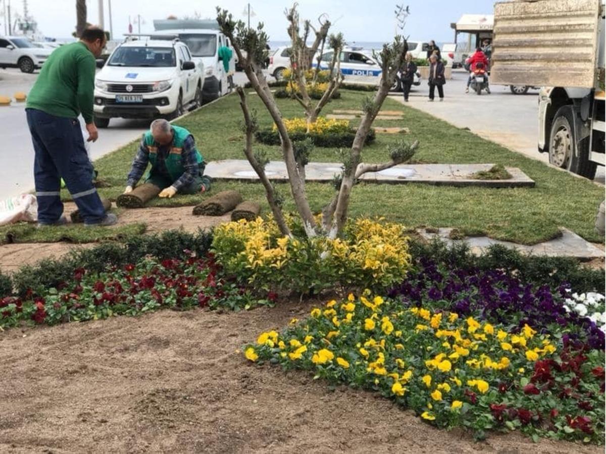 Trafiğe kapatılan Kemal Arıkan Caddesi&rsquo;nde d&uuml;zenleme yapılıyor