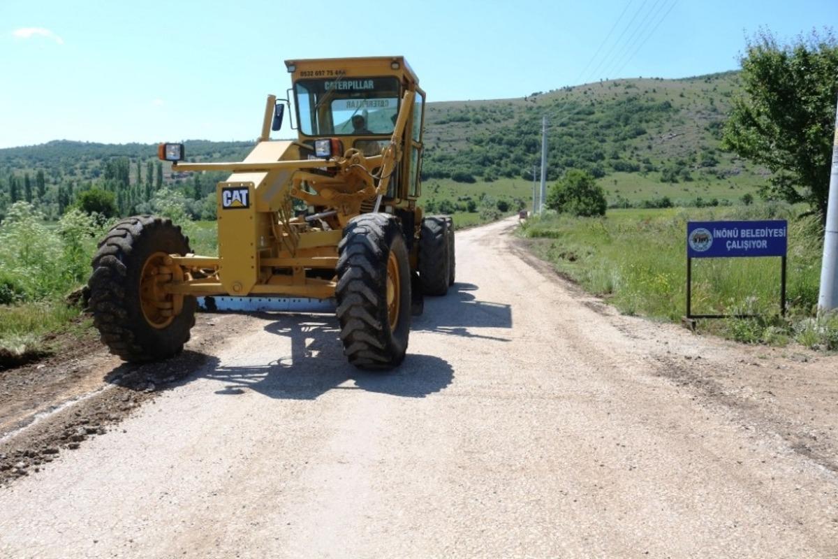 İn&ouml;n&uuml;&rsquo;de yol &ccedil;alışmalarına başlandı