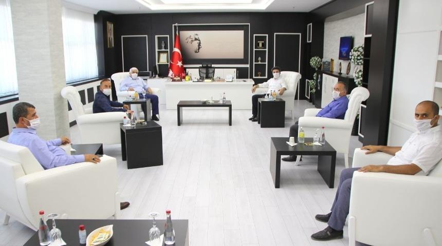 Milletvekili Dülger Rektör Karacoşkun’la bir araya geldi