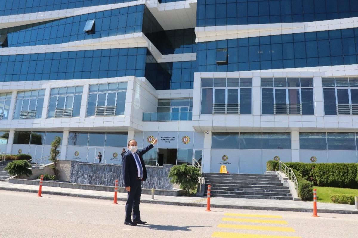 T&uuml;rkiye&rsquo;de kamu binaları arasında ilk yeşil bina sertifikasını Afyonkarahisar Ticaret ve Sanayi Odası aldı