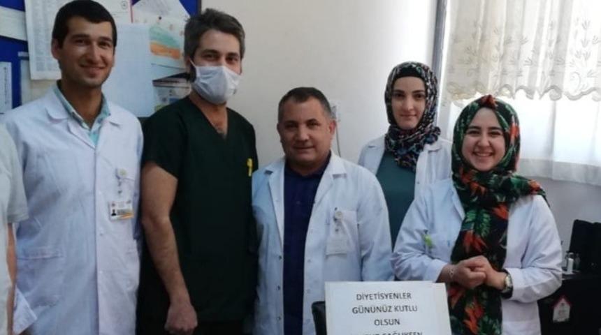 Huzur Sağlık-Sen Diyarbakır İl Başkanlığı diyetisyenlerin g&uuml;n&uuml;n&uuml; kutladı