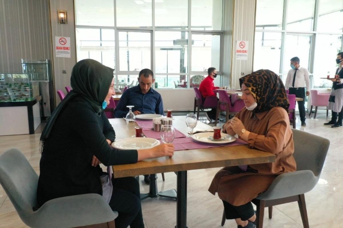 Yeşilyurt Belediyesi sosyal tesislerinde Covid-19 &ouml;nlemi