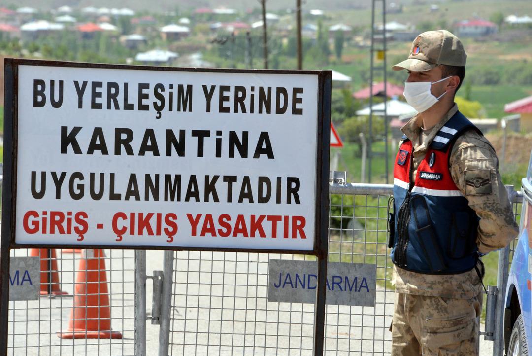 Koronavir&uuml;se rağmen yapılan nişanın faturası ağır oldu