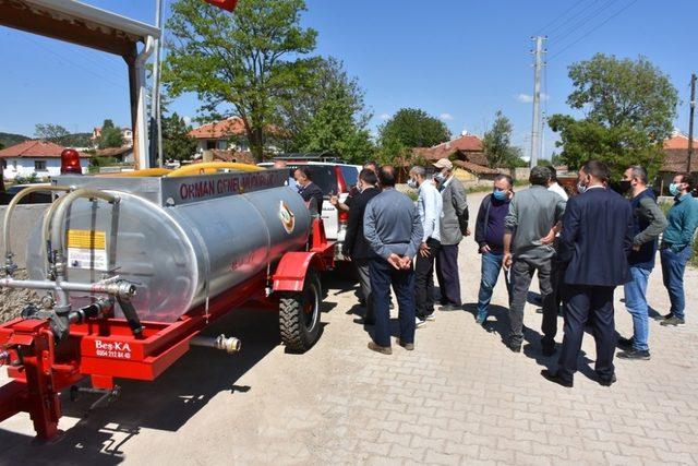 İnönü Kümbet Yeniköy’e yangın söndürme tankeri teslim edildi