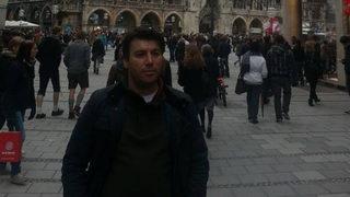 Ünlü mimar silahla vurularak yaralandı