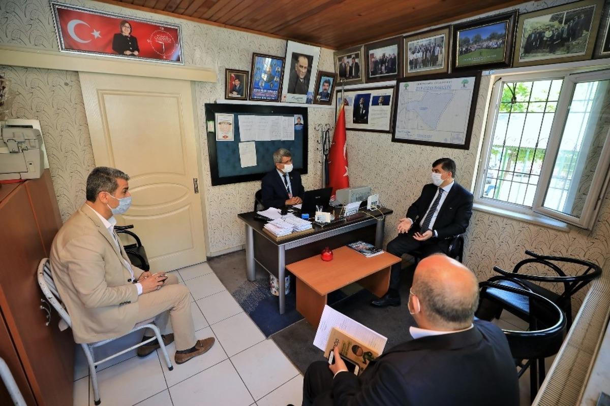 Fadıloğlu&rsquo;ndan muhtarlara ziyaret