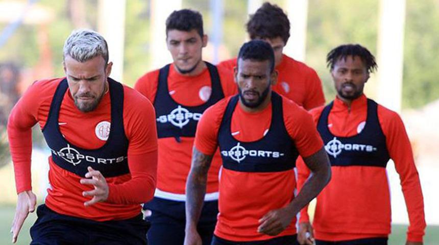 Antalyaspor kalan maçlarda istikrarını sürdürmek amacında