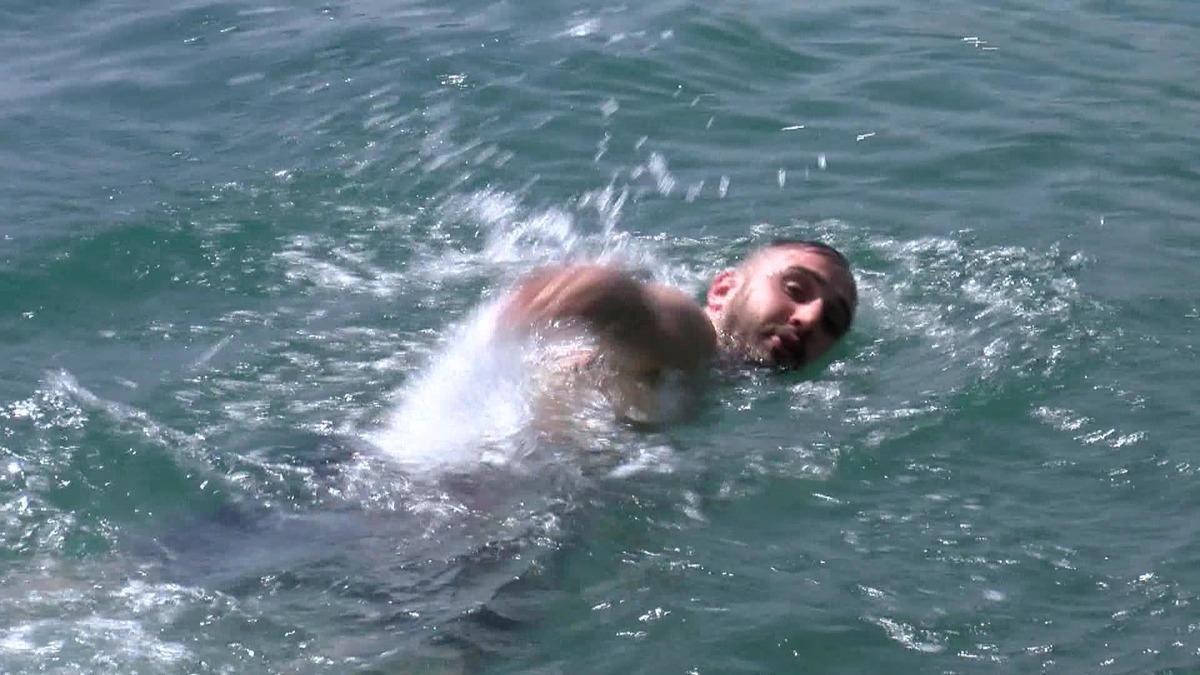 Yasaksız ilk pazar g&uuml;n&uuml;nde İstanbul! Aşiyan sahiline koştular