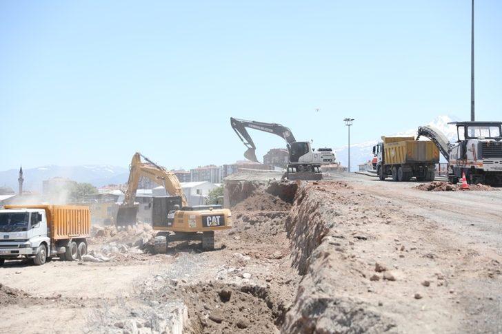 Kocasinan’da yenilenen Ihlamur Köprüsü için 24 saat çalışma G2