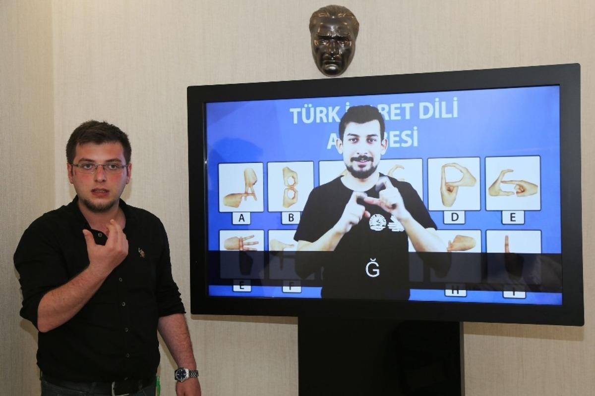 Atakum Belediyesi&rsquo;nden T&uuml;rk İşaret Dili Akademisi