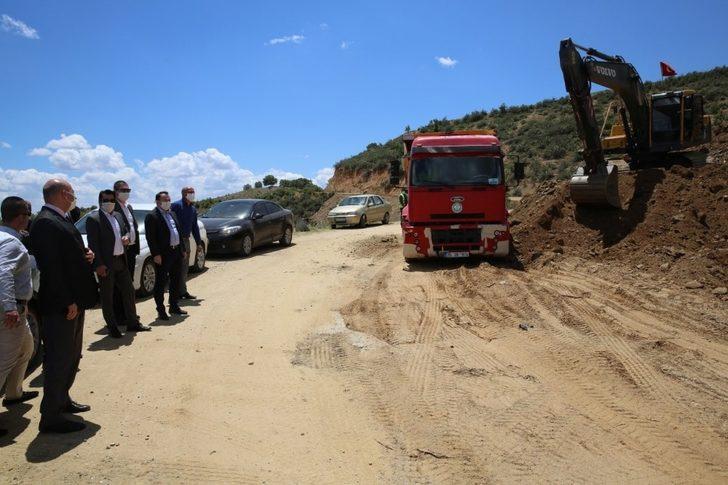 Demirci’de yılların sorunları büyükşehirle çözüme kavuşuyor G3