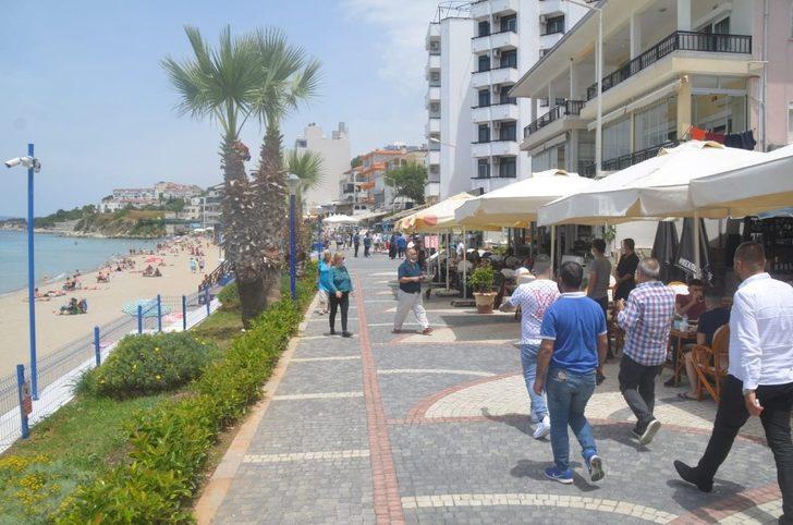Sıcak hava Kuşadası plajlarını doldurdu G2