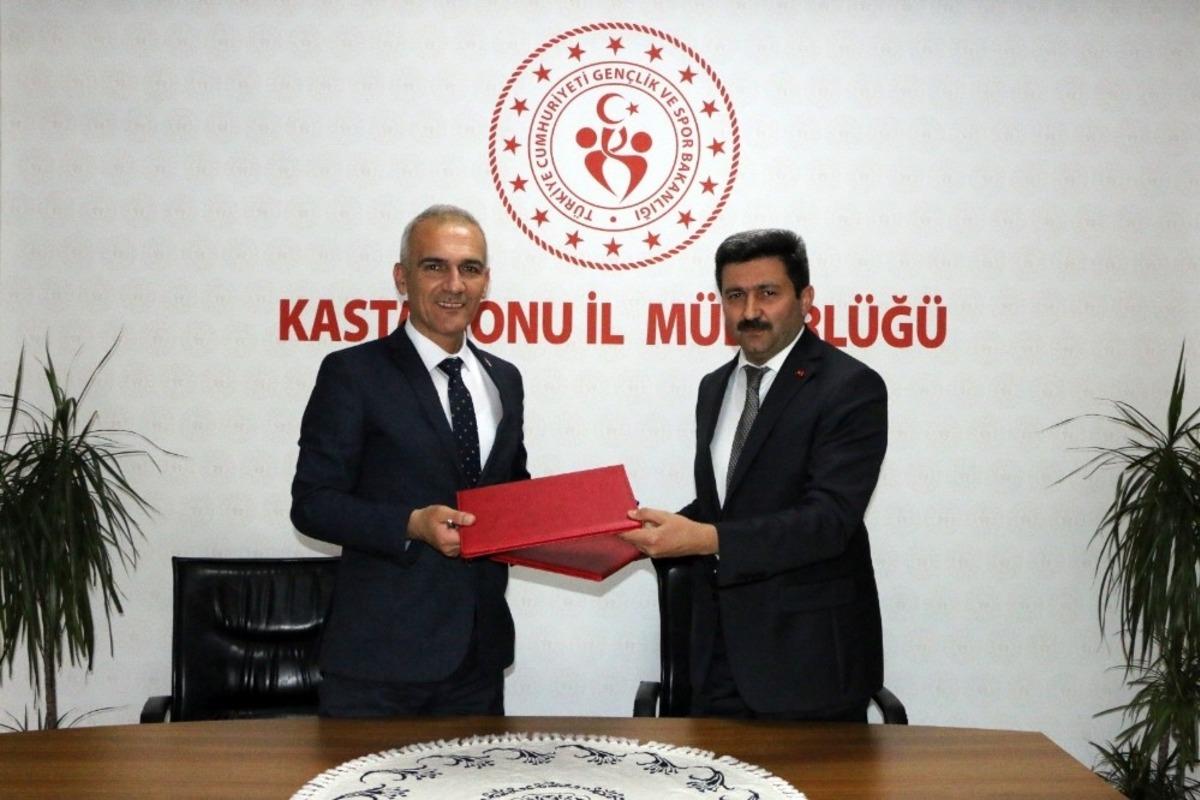 Atıl vaziyetteki bina onarılarak Gen&ccedil;lik Merkezine d&ouml;n&uuml;şt&uuml;r&uuml;ld&uuml;