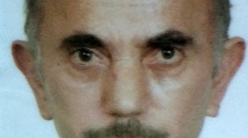 Yaşlı adam evinde &ouml;l&uuml; bulundu