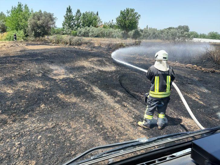 Muğla'da 4 alanda çıkan anız yangınları söndürüldü G3