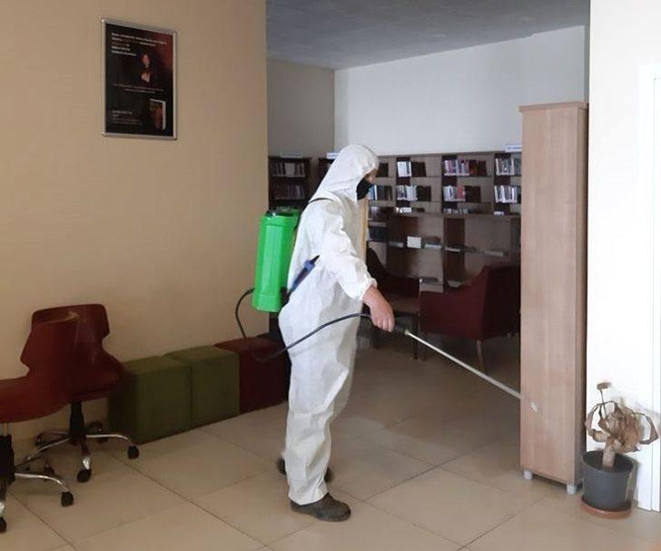 Halk Kütüphanesi ilaçlandı G2