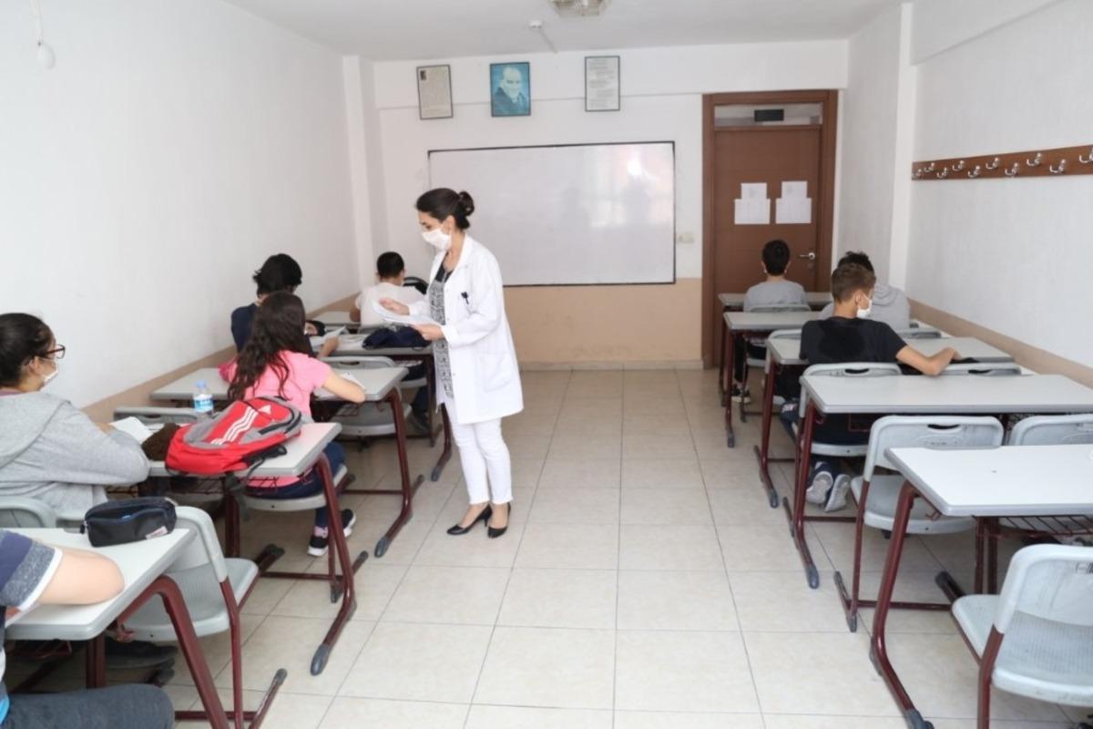 Burhaniye&rsquo;de Sosyal Eğitim Merkezi a&ccedil;ıldı