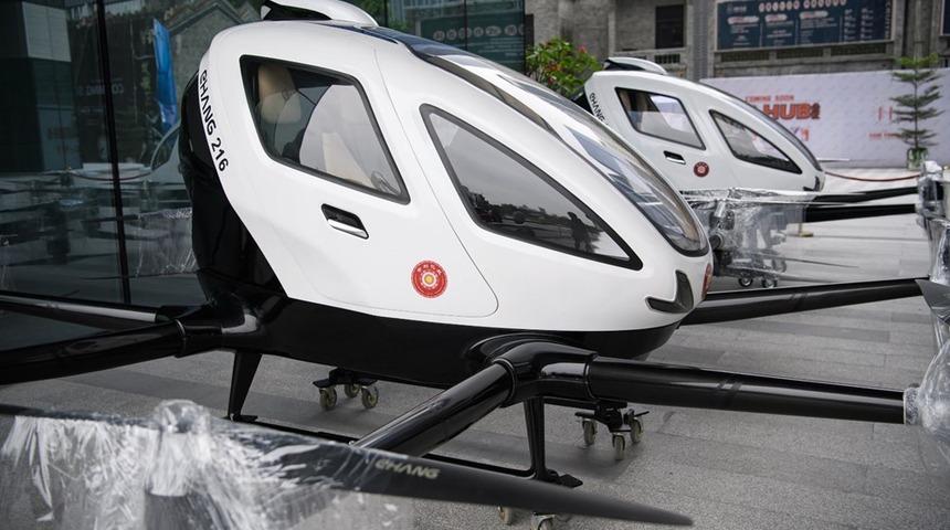 &Ccedil;in'de yolcu taşıyabilen dronelar hizmete hazır