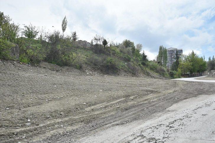 Mamak’ta yol atağı G4