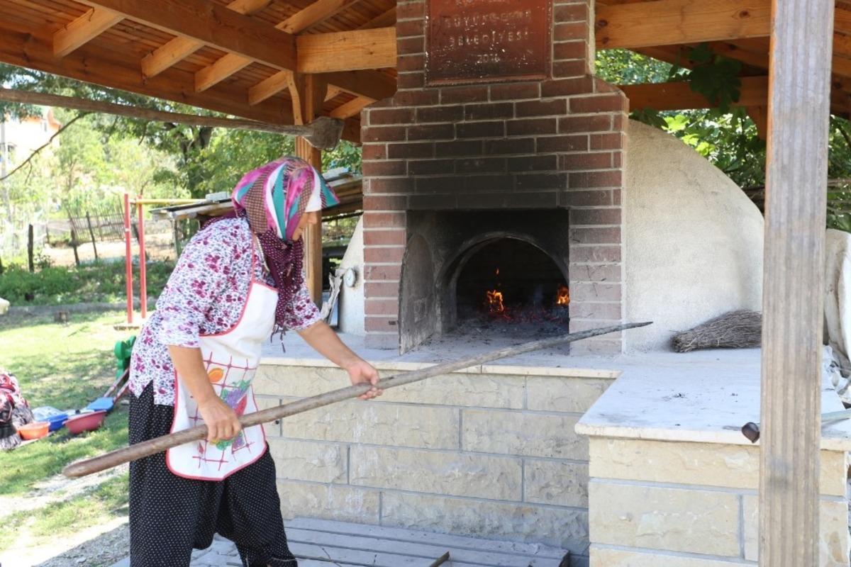 B&uuml;y&uuml;kşehir kent genelinde 505 fırın inşa etti