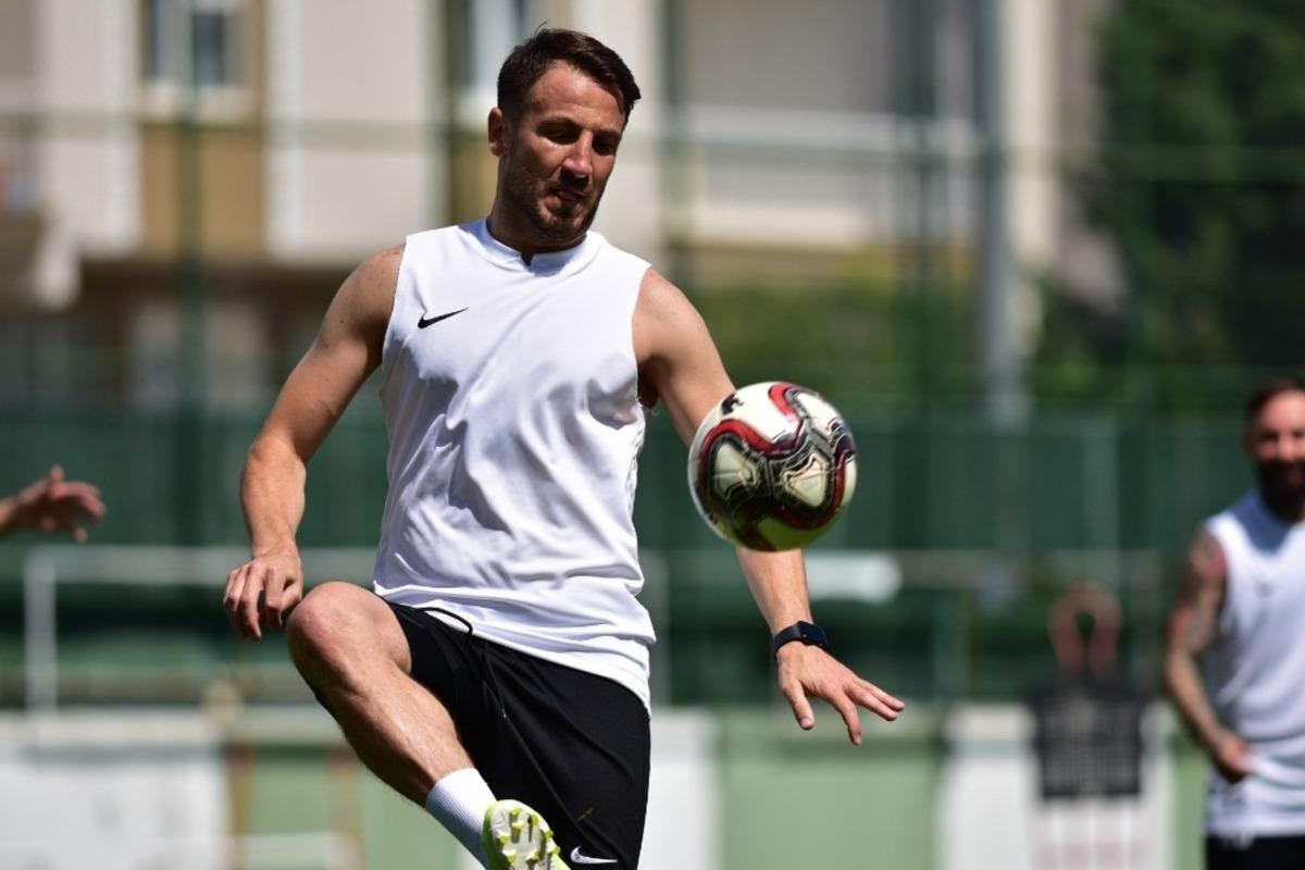 Manisa FK&rsquo;da tempo artıyor