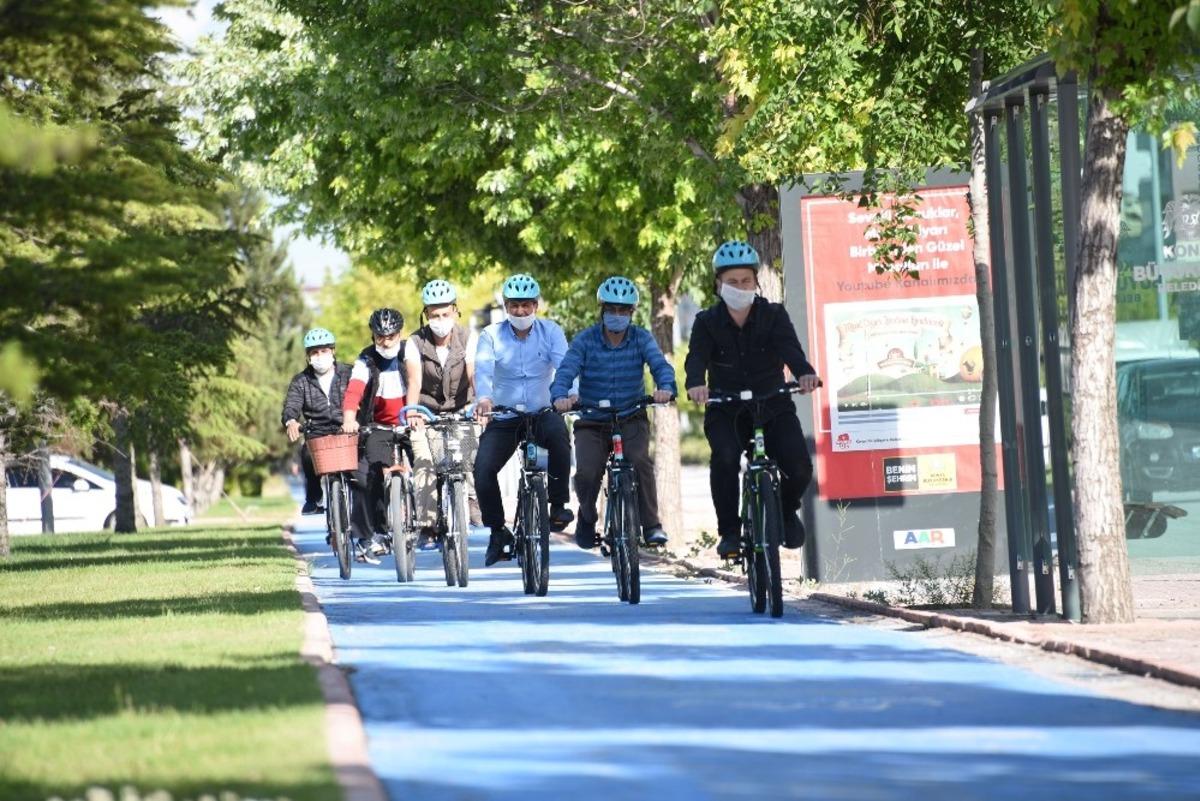 Başkan Altay: &ldquo;Gelecek nesillere daha temiz bir &ccedil;evre bırakmak i&ccedil;in &ccedil;alışıyoruz&rdquo;