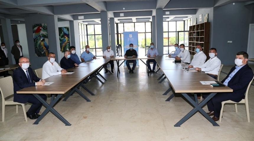 Balıkesir&rsquo;de Edremit&rsquo;te turizm konuşuldu