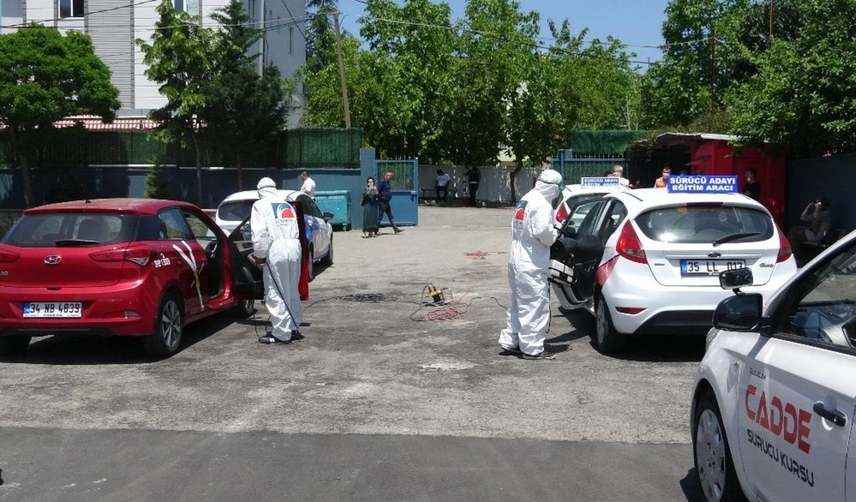 &Ccedil;ekmek&ouml;y&rsquo;de s&uuml;r&uuml;c&uuml; kursu ara&ccedil;ları dezenfekte edildi
