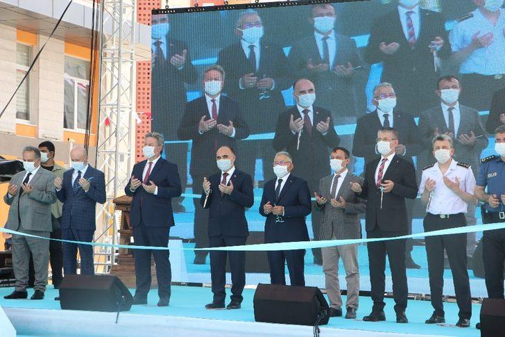 Büyükşehir şehri geleceğe taşıyor G4