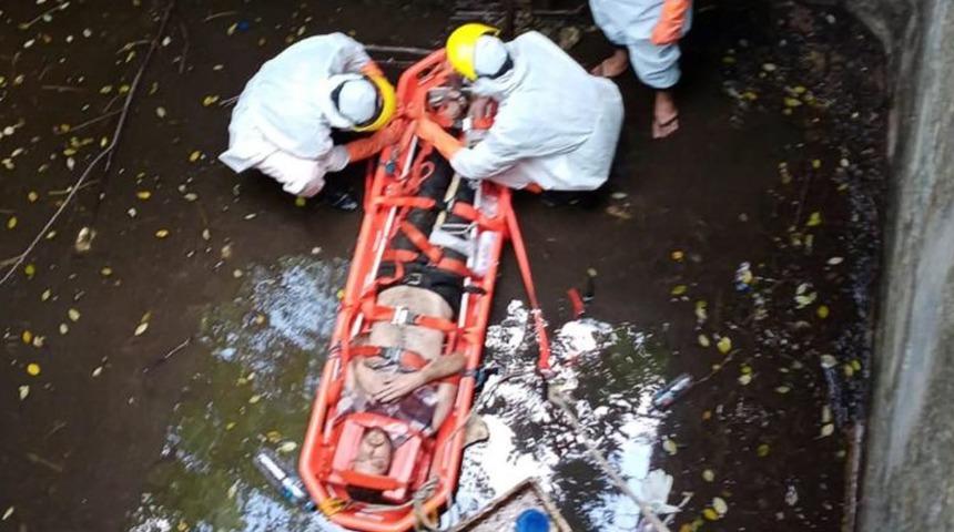 Kuyuda mahsur kalan İngiliz turist 6 g&uuml;n sonra kurtarıldı!