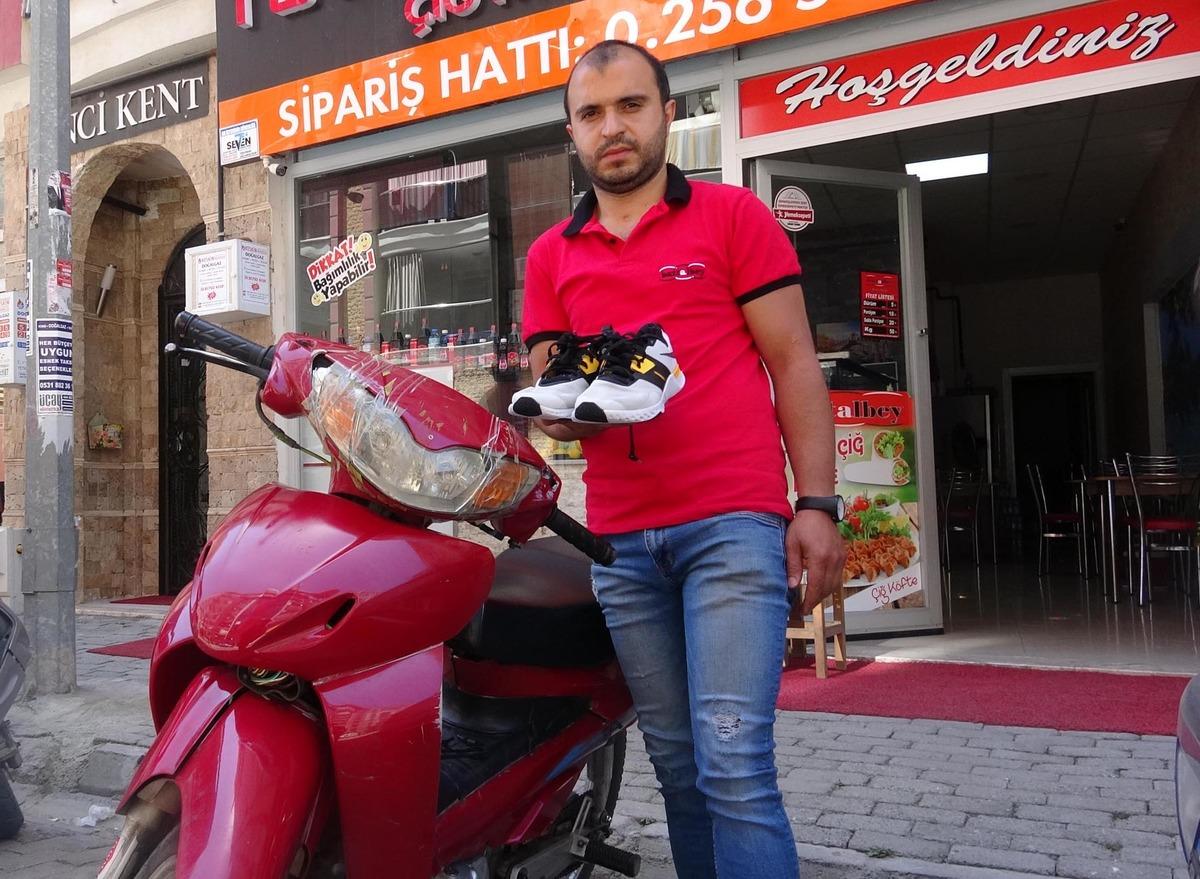 &Ccedil;aldığı ayakkabıyı giyince yakalandı