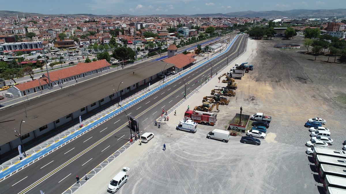 Balıkesir'de gar yolu a&ccedil;ıldı